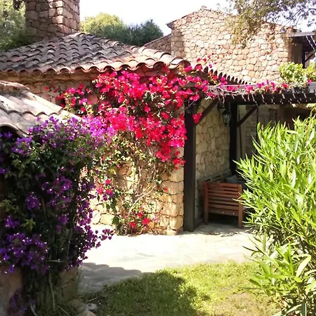 Bella Rosa Feriehus *